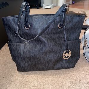 Michael Kors Tote